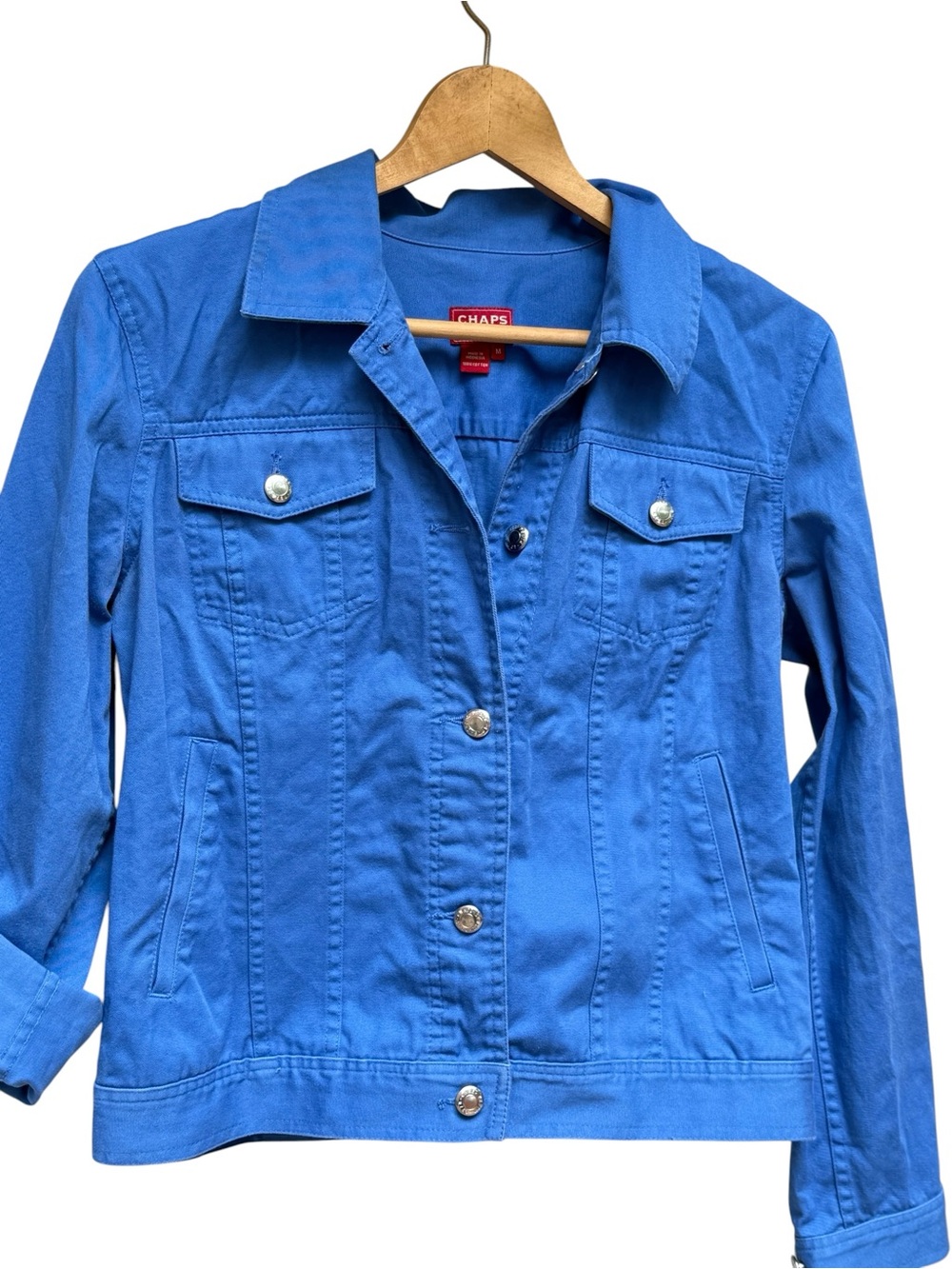 Chaps Denim Trucker Jean Jacket Women's Medium Blue Button Flap Pockets Classic